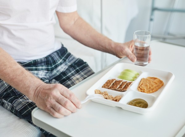 Alimentação Pós-Tratamento de Neoplasias Digestivas: Guia para Recuperação